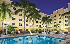 Homewood Suites Hilton Miami Airport West